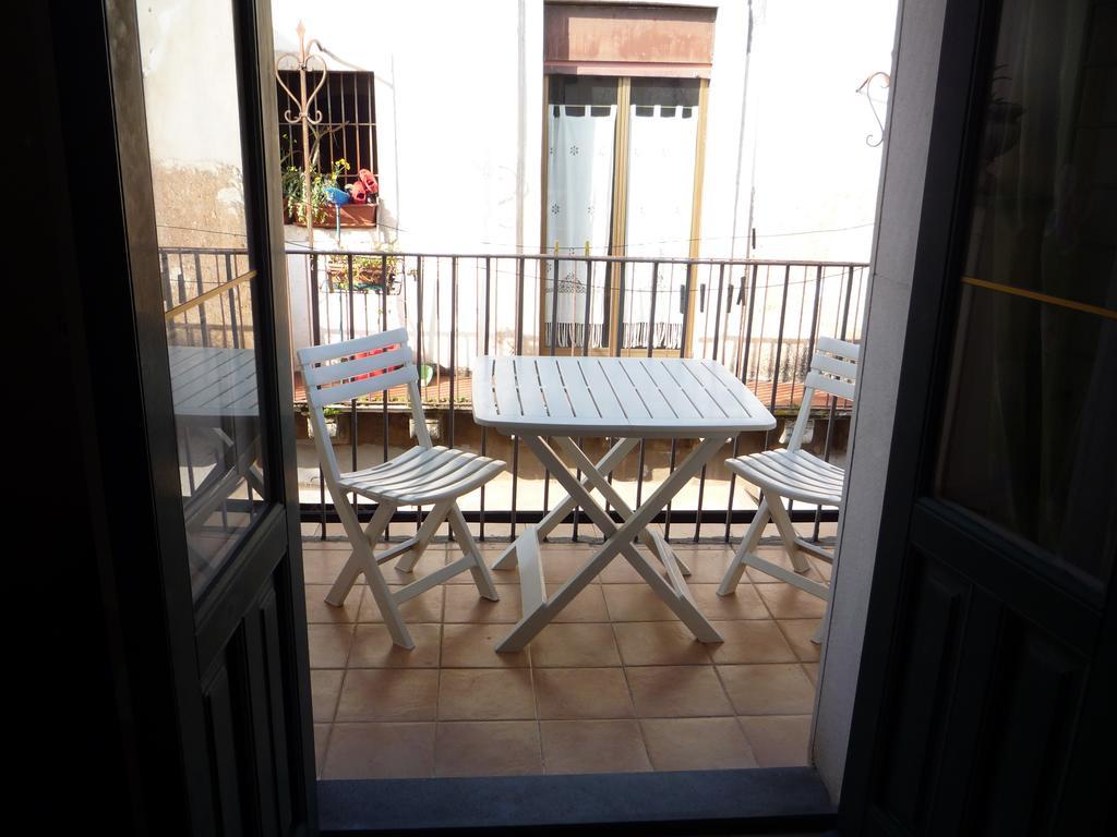 4Roomsrelax Катания Номер фото